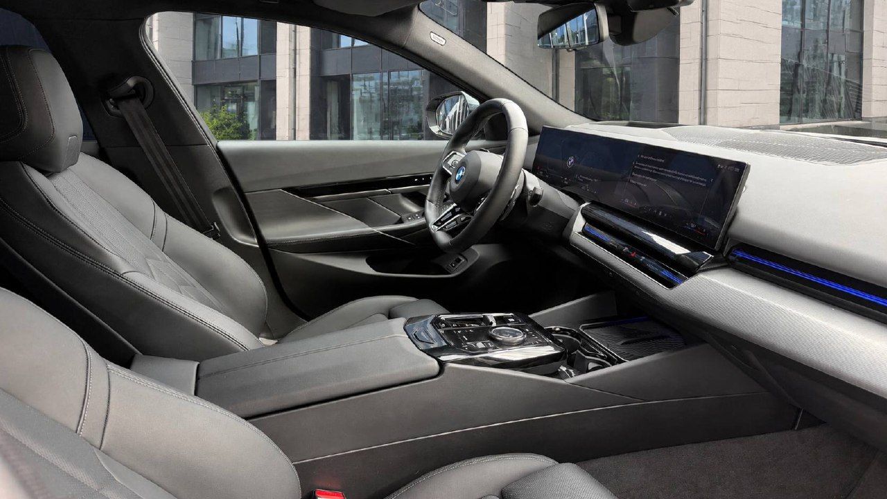 Аренда BMW 523d в Москве — фото 4