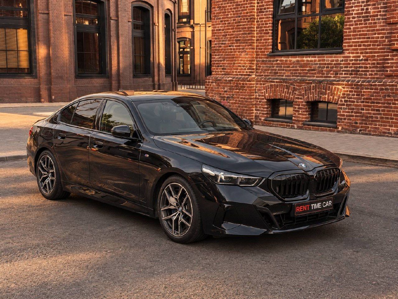 Аренда BMW 523d в Москве