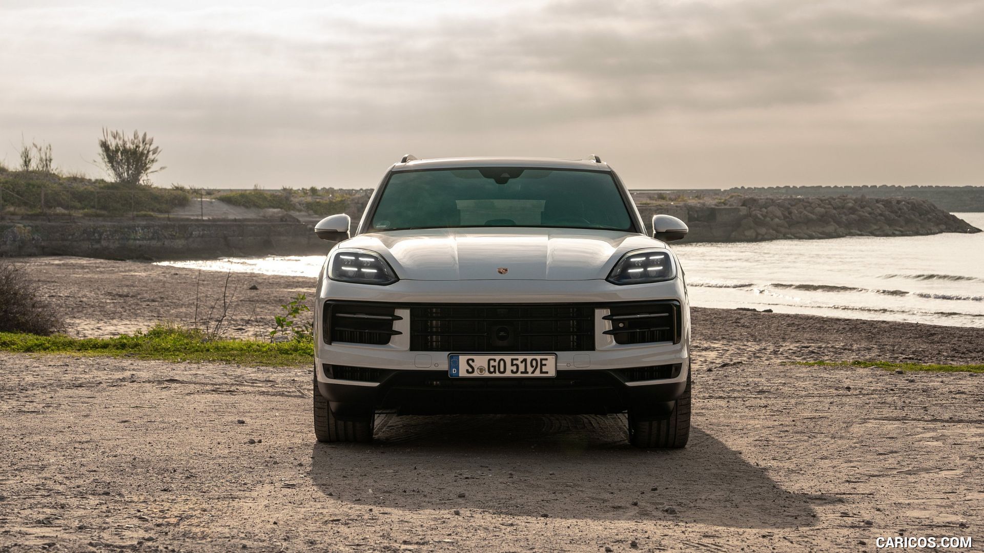 Аренда Porsche Cayenne S в Махачкале — фото 3