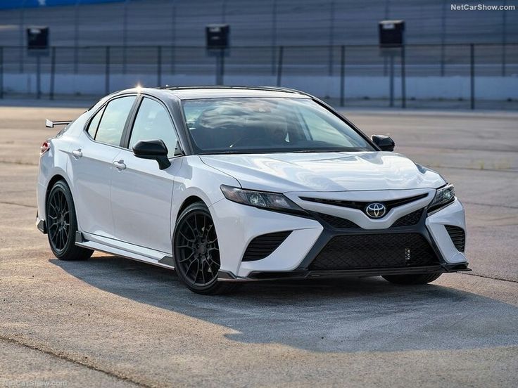 Аренда Toyota Camry в Махачкале — фото 3