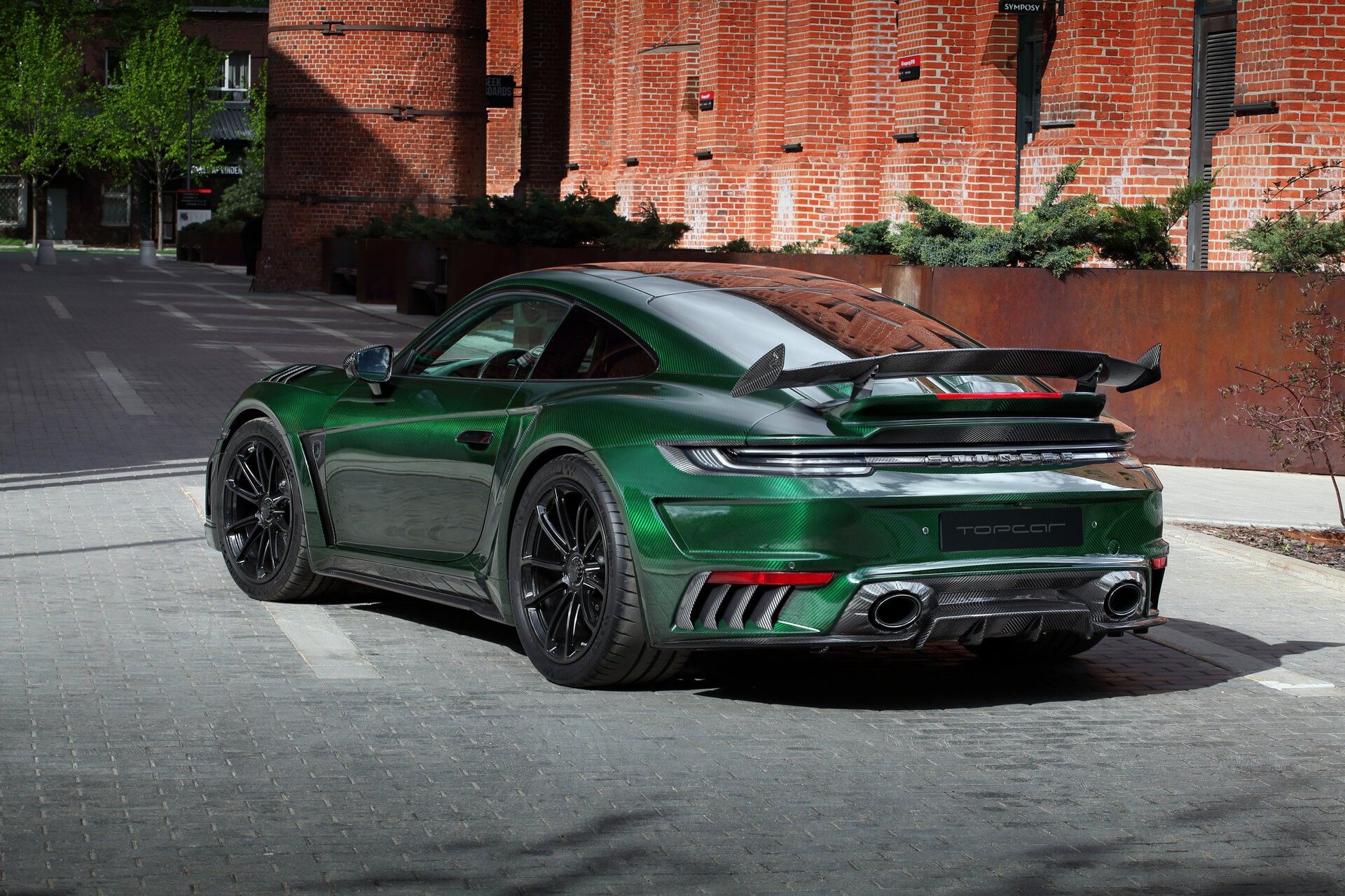 Аренда Porsche 911 в Махачкале — фото 2