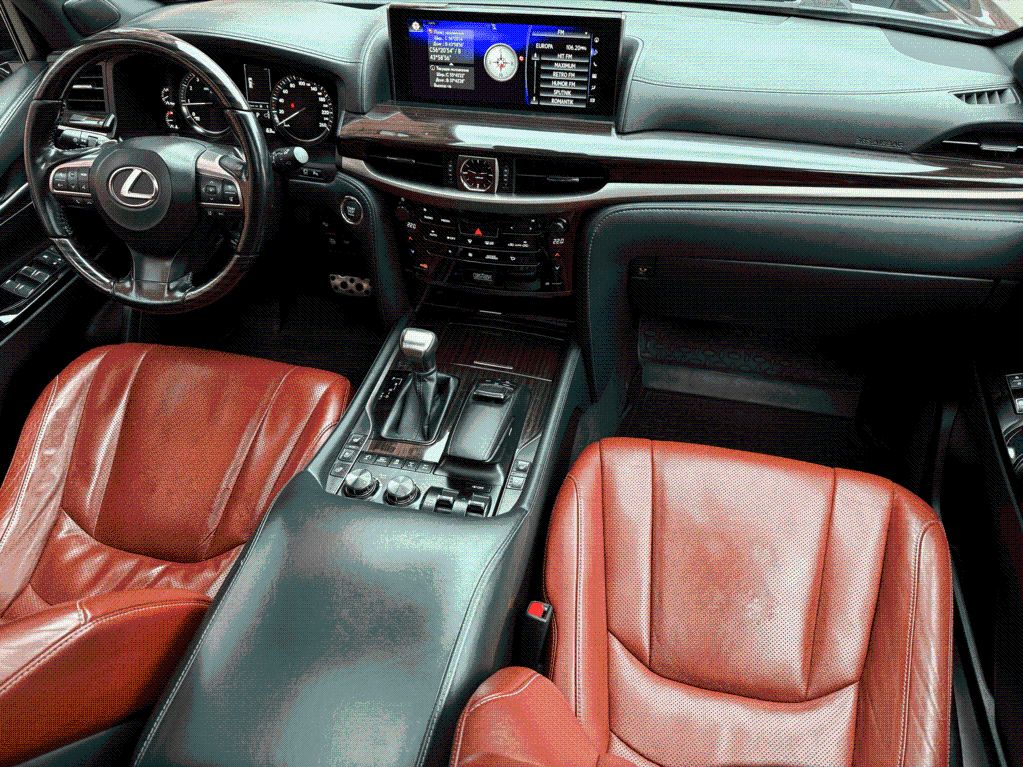 Аренда Lexus LX в Москве — фото 3
