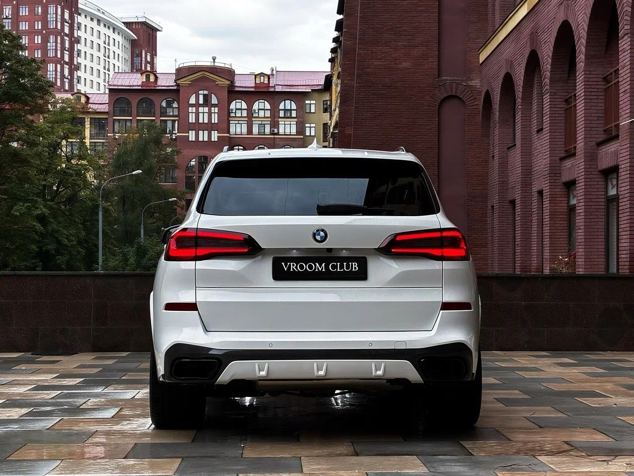 Аренда BMW X5 30d в Москве — фото 4