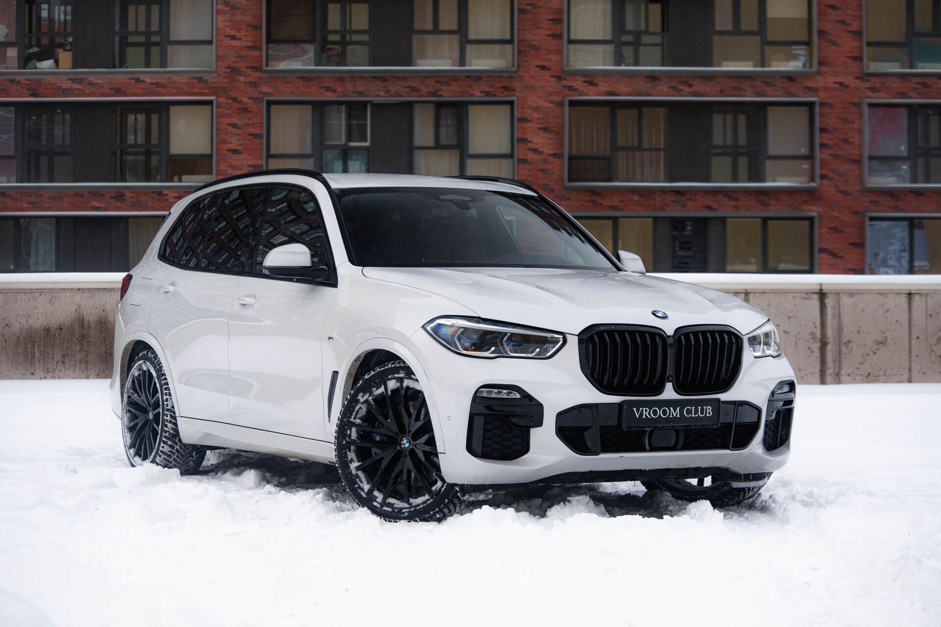 Аренда BMW X5 40d в Москве