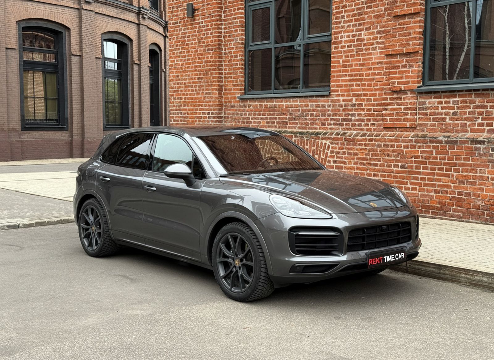 Аренда Porsche Cayenne в Москве