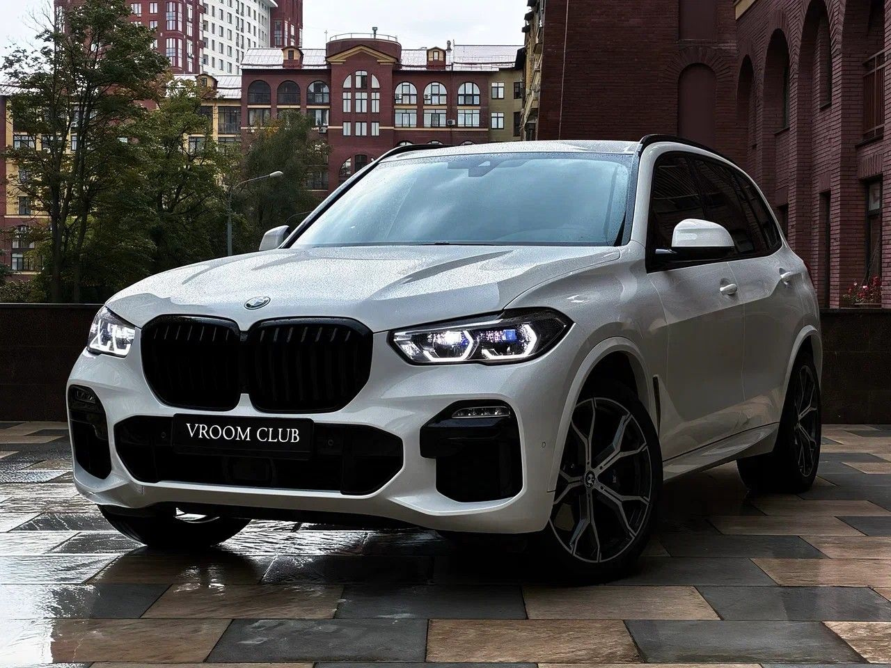 Аренда BMW X5 30d в Москве — фото 2