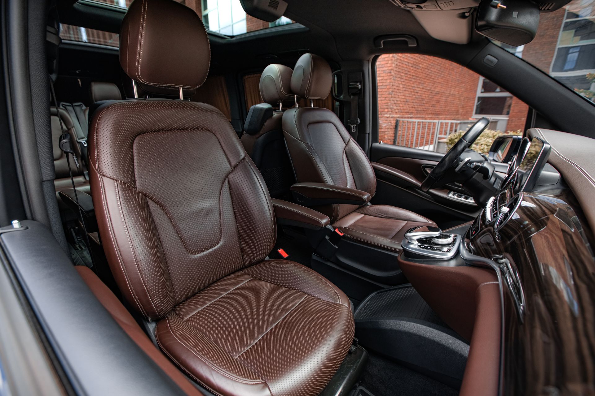 Аренда Mercedes-benz V250d в Москве — фото 8