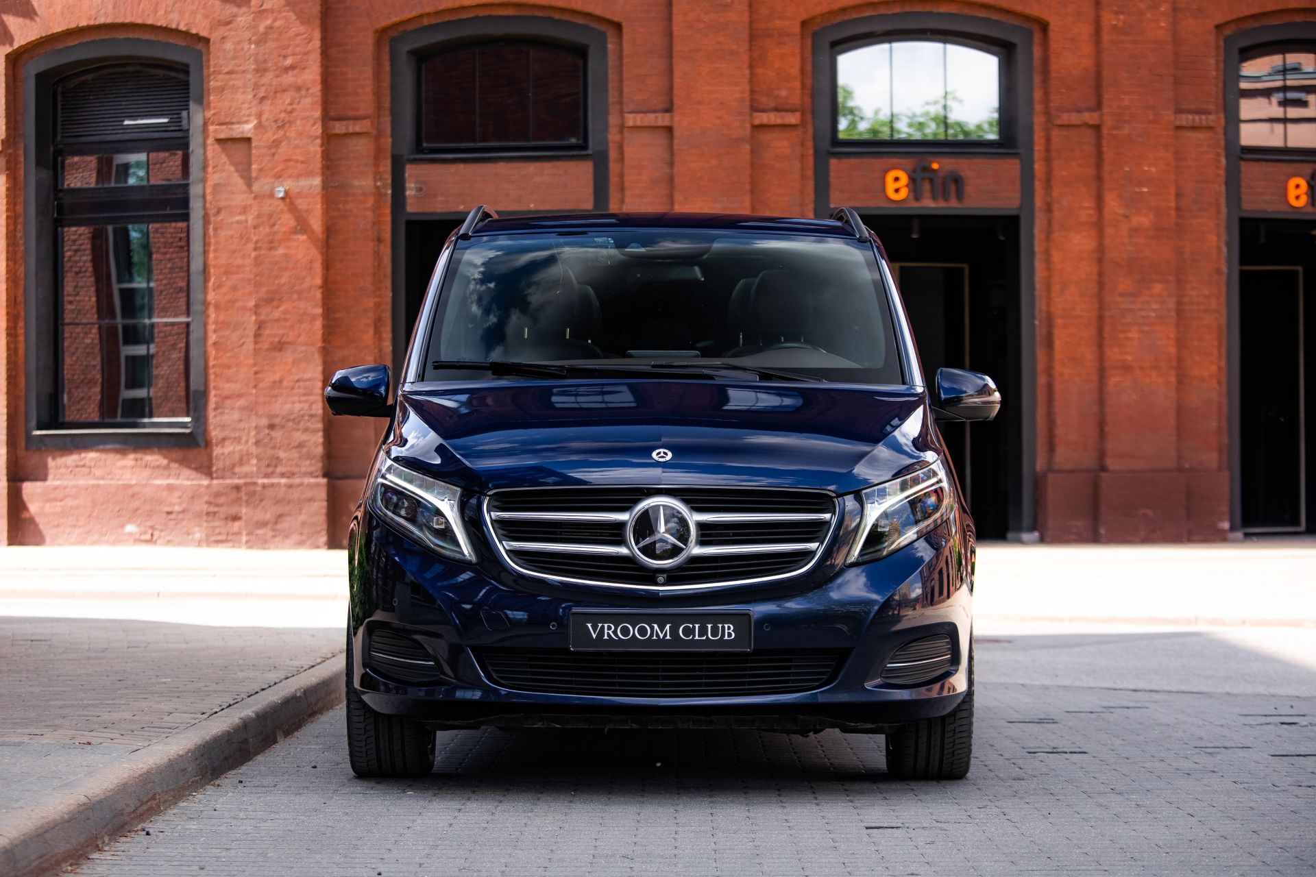 Аренда Mercedes-benz V250d в Москве
