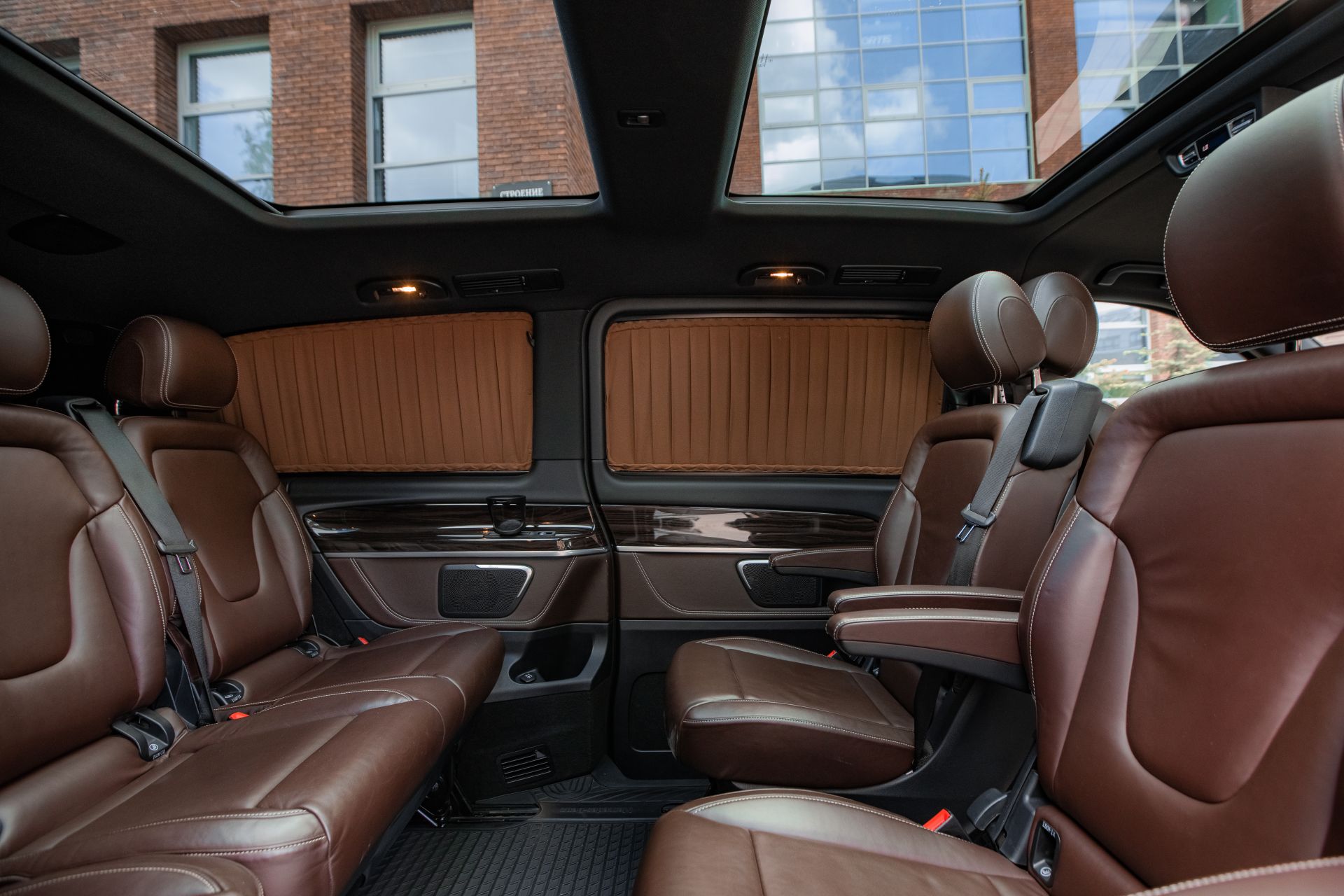 Аренда Mercedes-benz V250d в Москве — фото 6