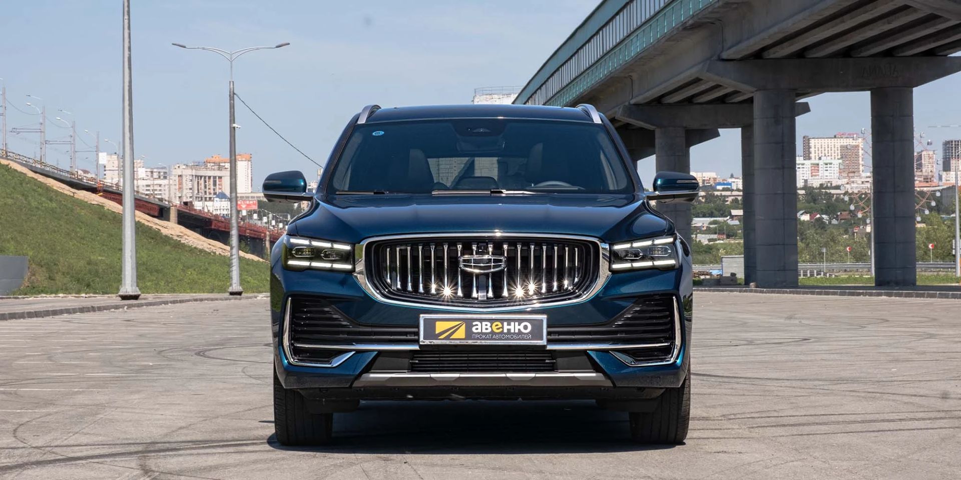 Аренда Geely Monjaro в Новосибирске — фото 2