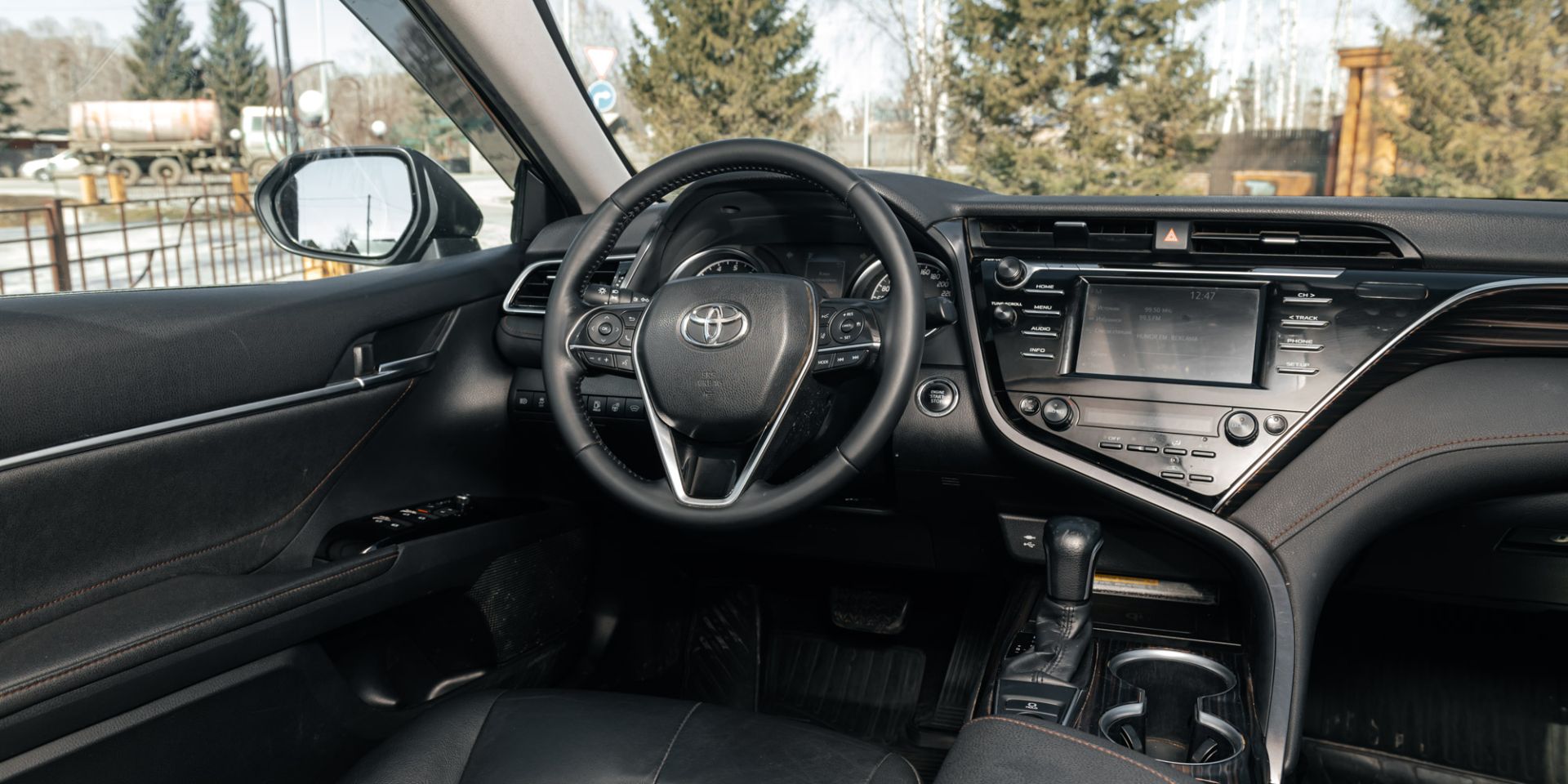 Аренда Toyota Camry в Новосибирске — фото 3