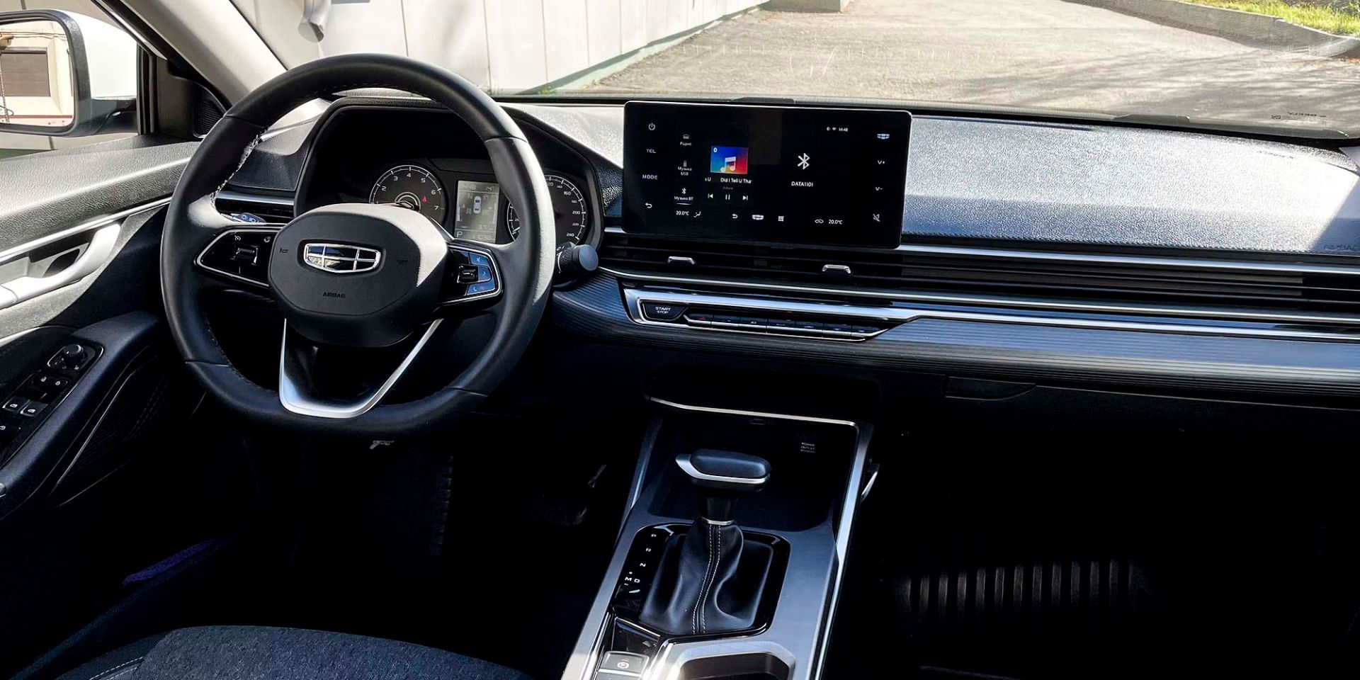 Аренда Geely Emgrand в Иркутске — фото 4