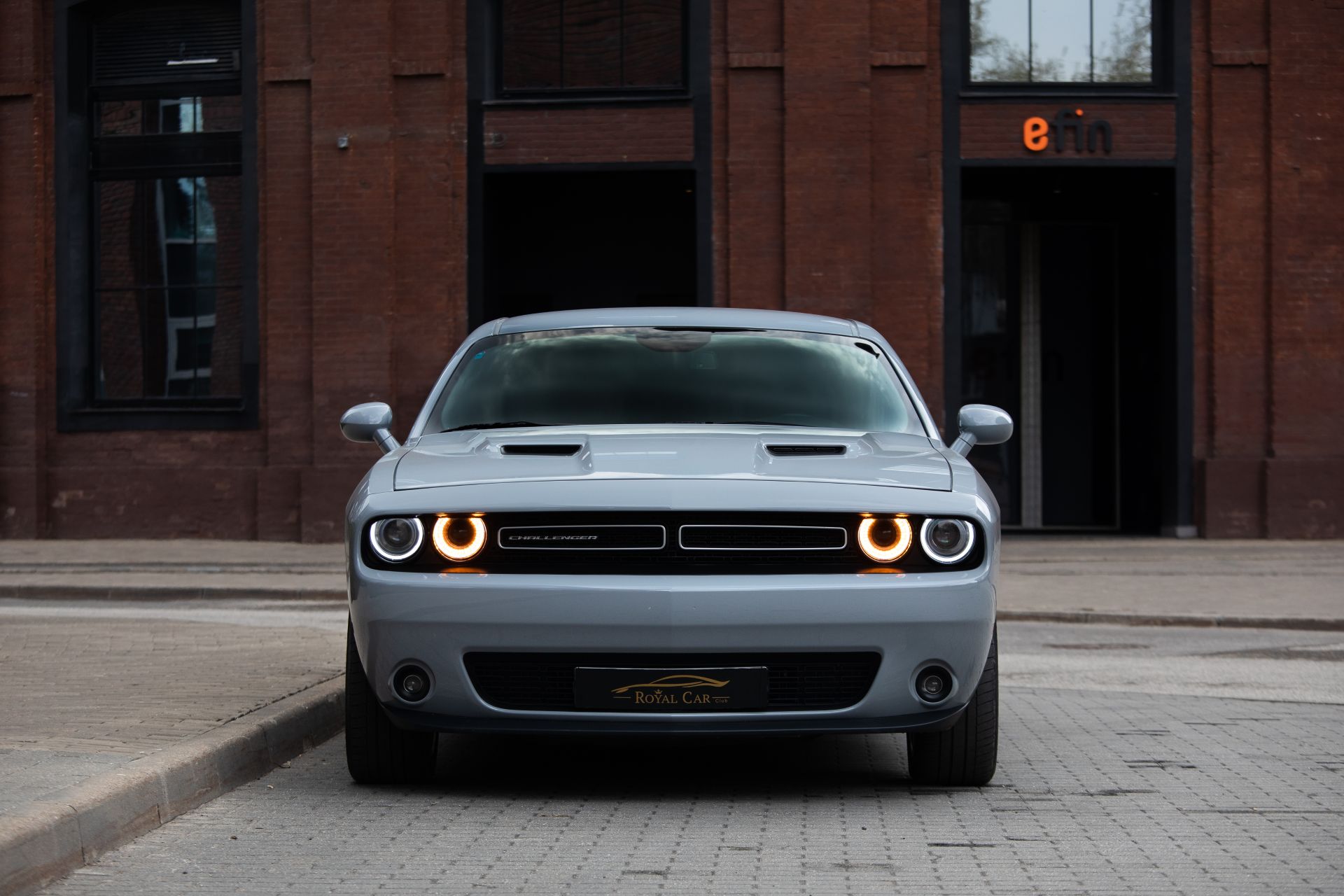 Аренда Dodge Challenger в Москве