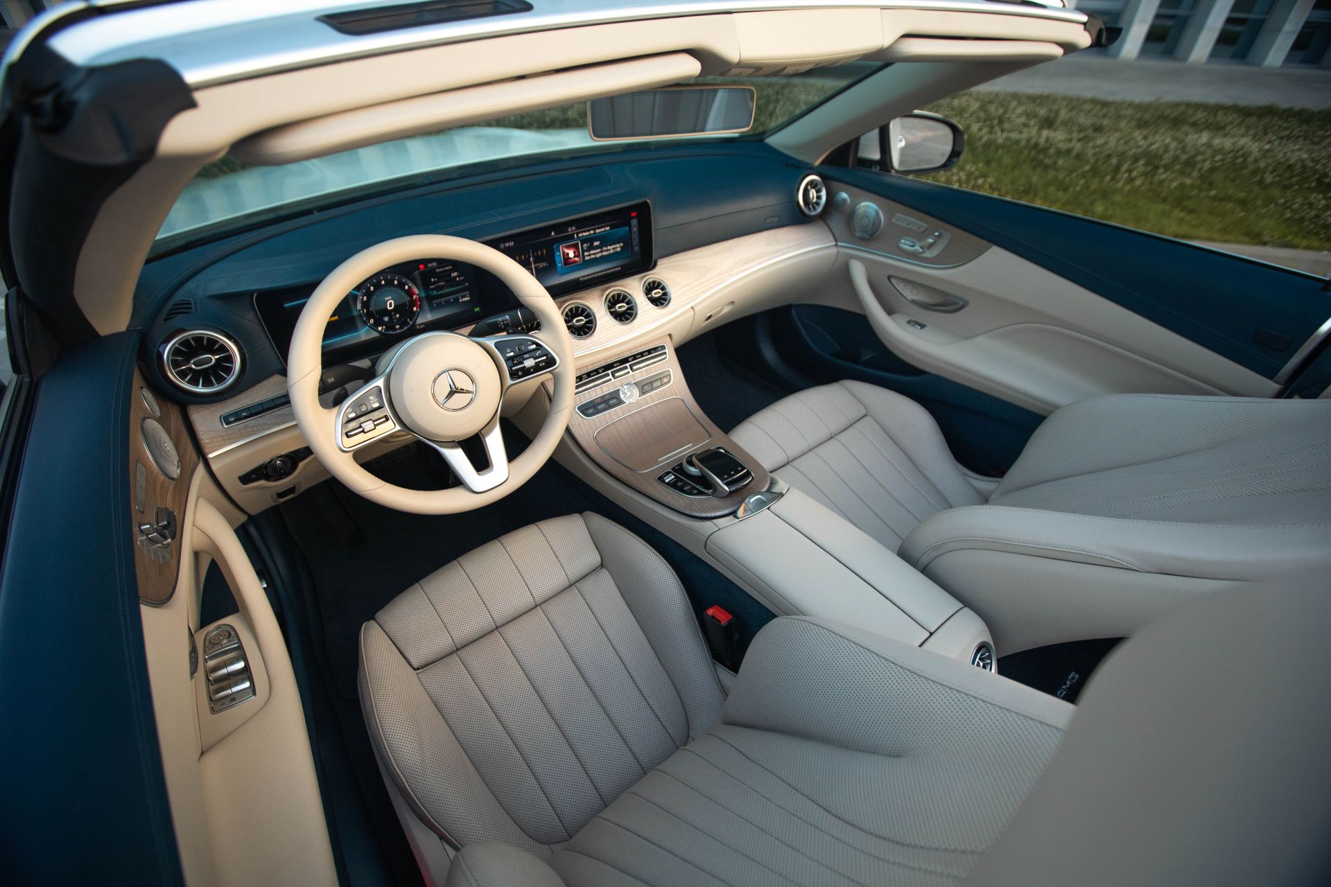 Аренда Mercedes-benz E450 в Москве — фото 6