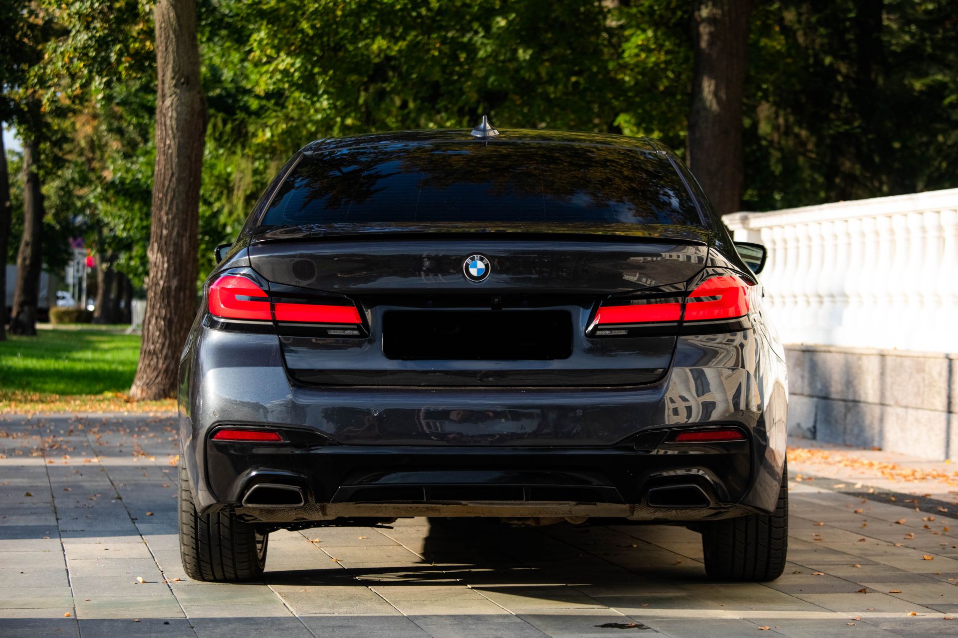 Аренда BMW 530i xDrive в Санкт-Петербурге — фото 2