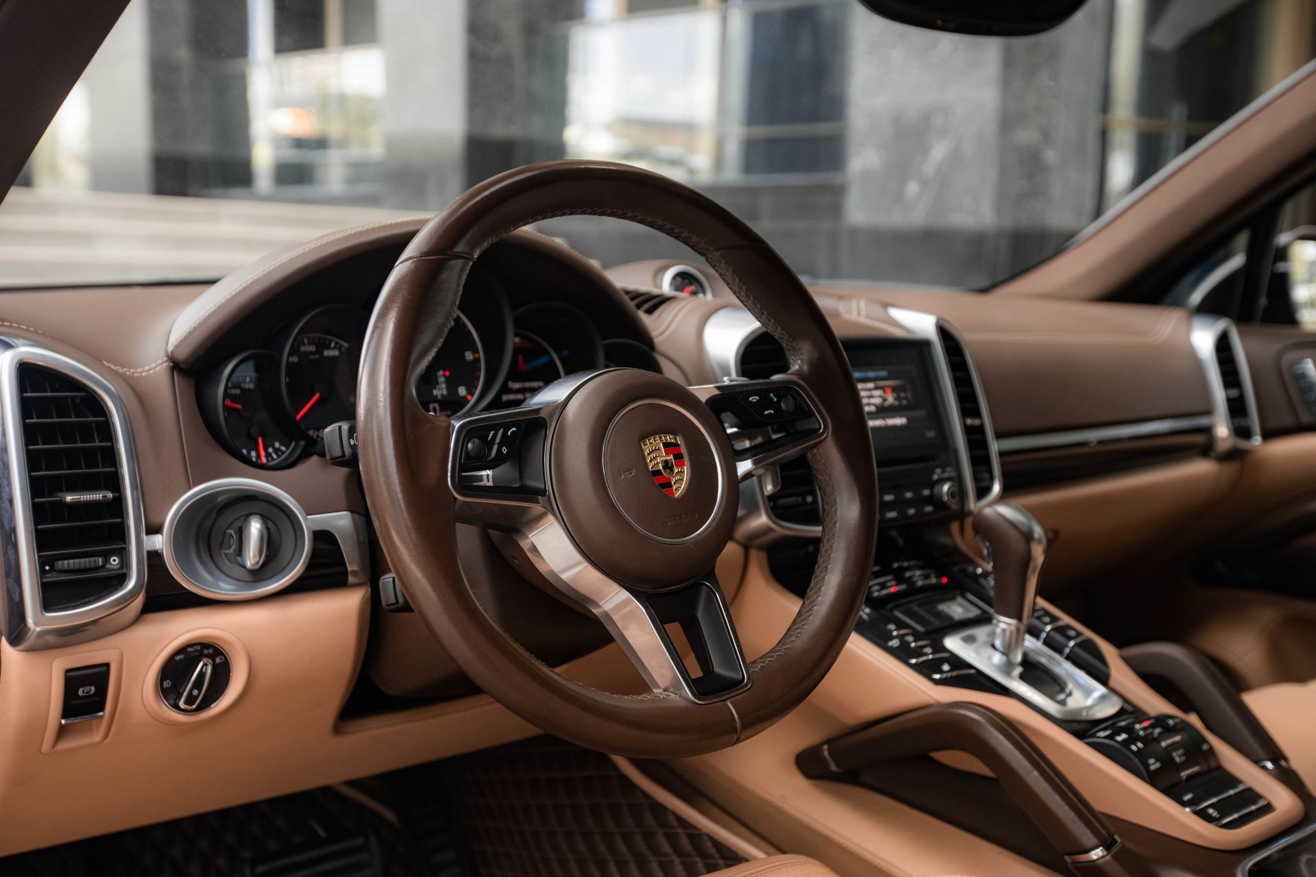Аренда Porsche Cayenne в Москве — фото 4