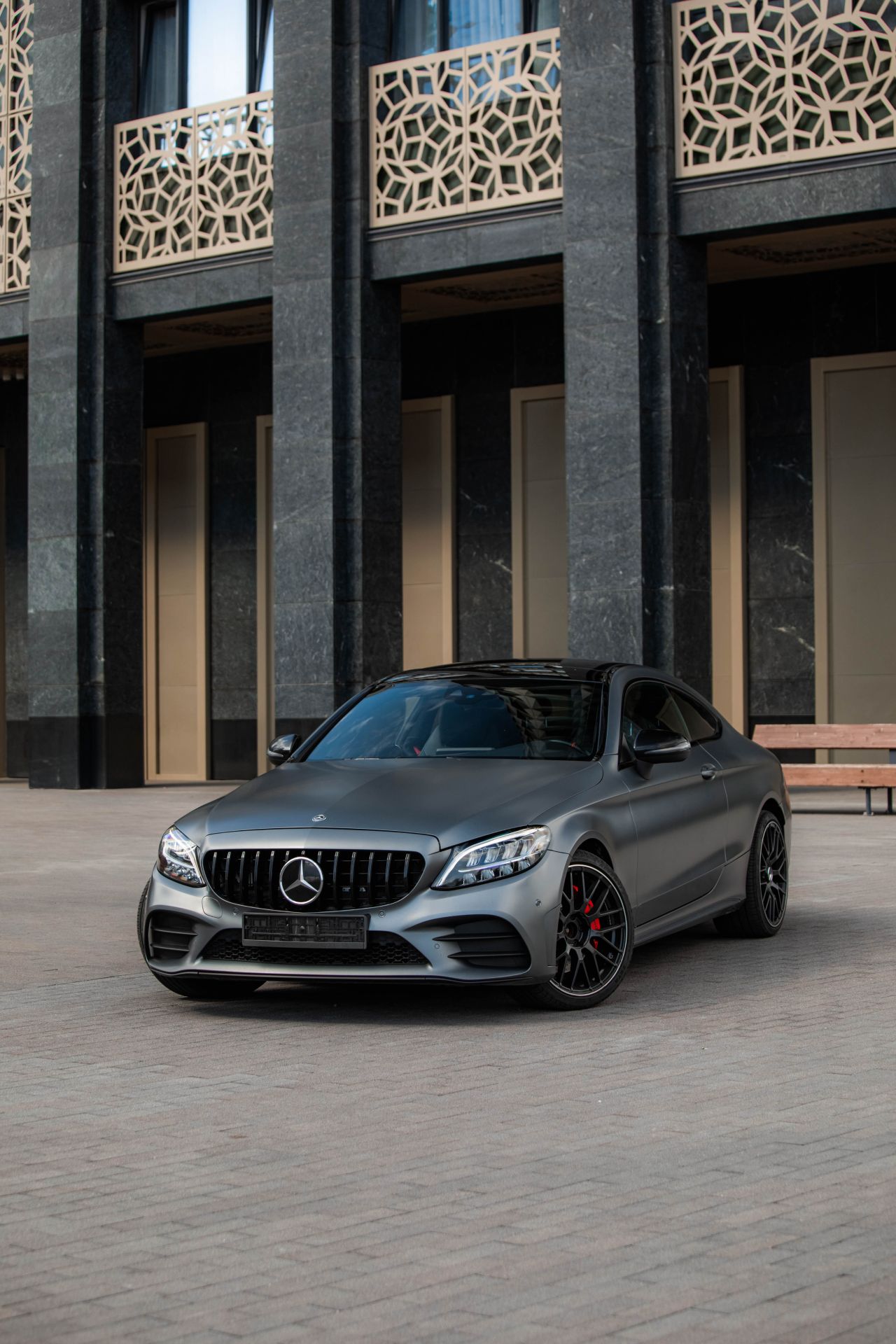 Аренда Mercedes-benz C43 AMG в Москве — фото 2