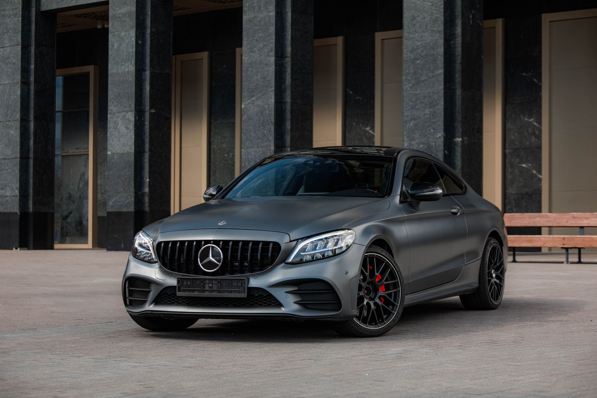Аренда Mercedes-benz C43 AMG в Москве