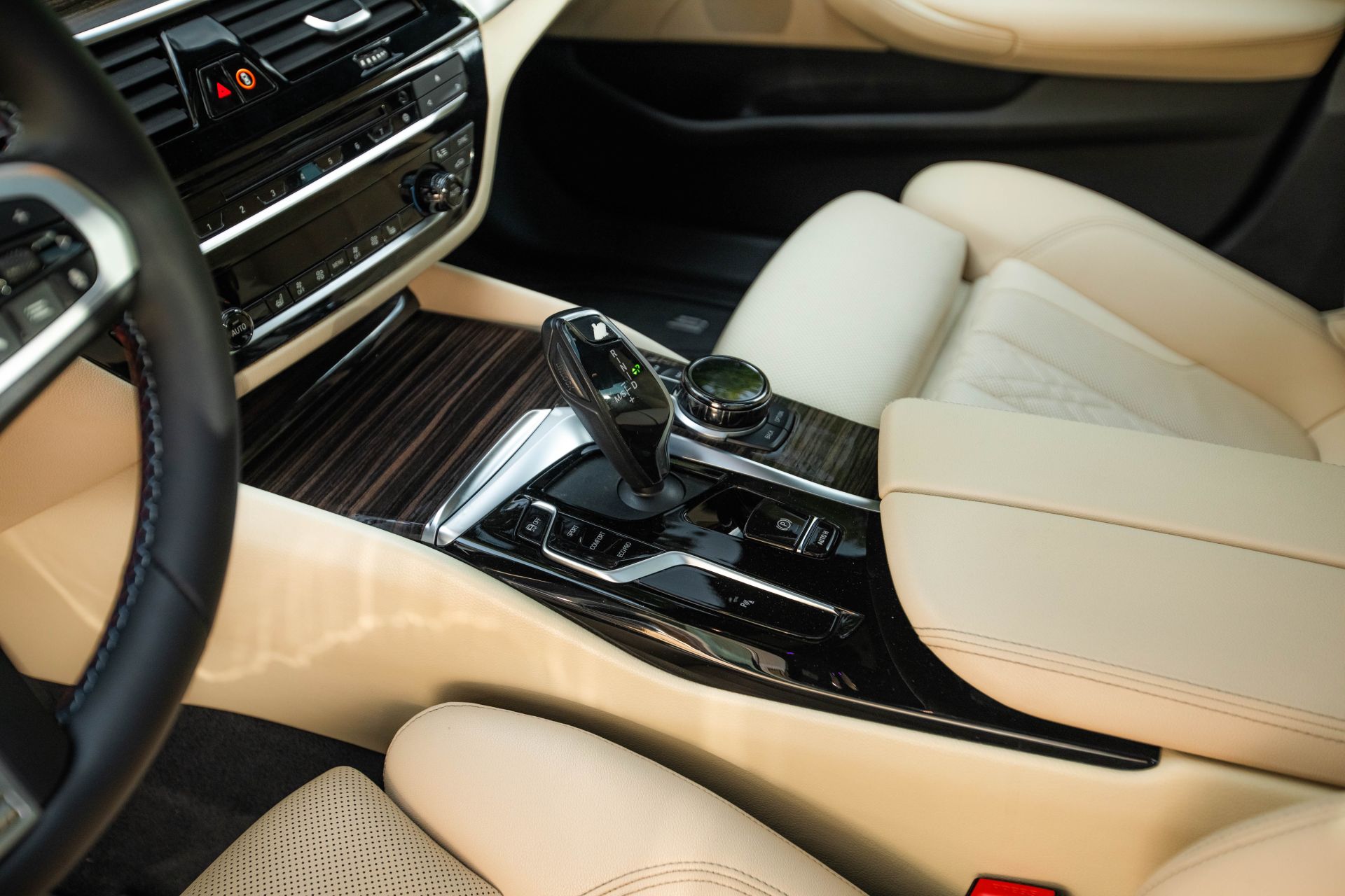 Аренда BMW 530i xDrive в Санкт-Петербурге — фото 8