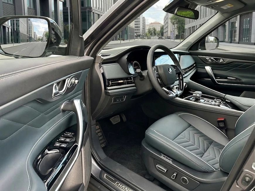 Аренда Changan CS95 в Москве — фото 3