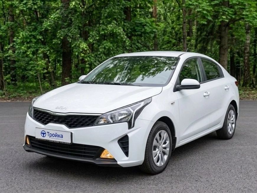 Аренда Kia Rio в Москве