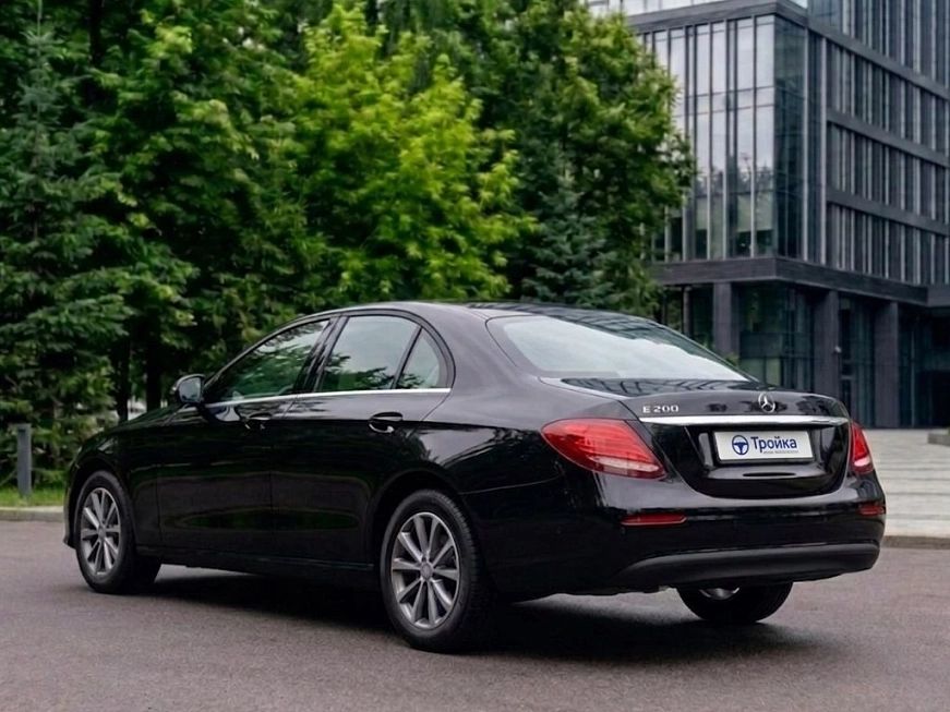 Аренда Mercedes-benz E200 в Москве — фото 11