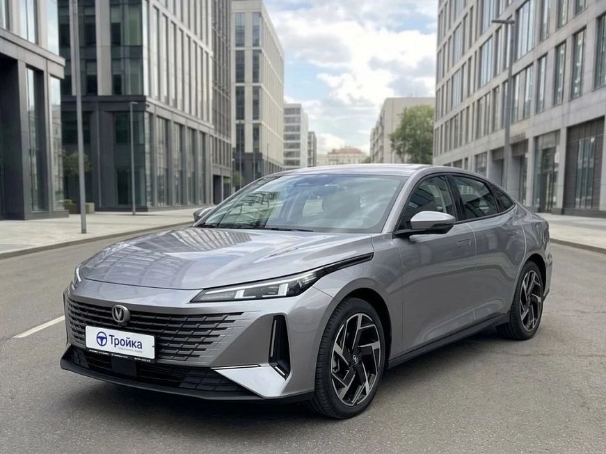 Аренда Changan Lamore в Москве