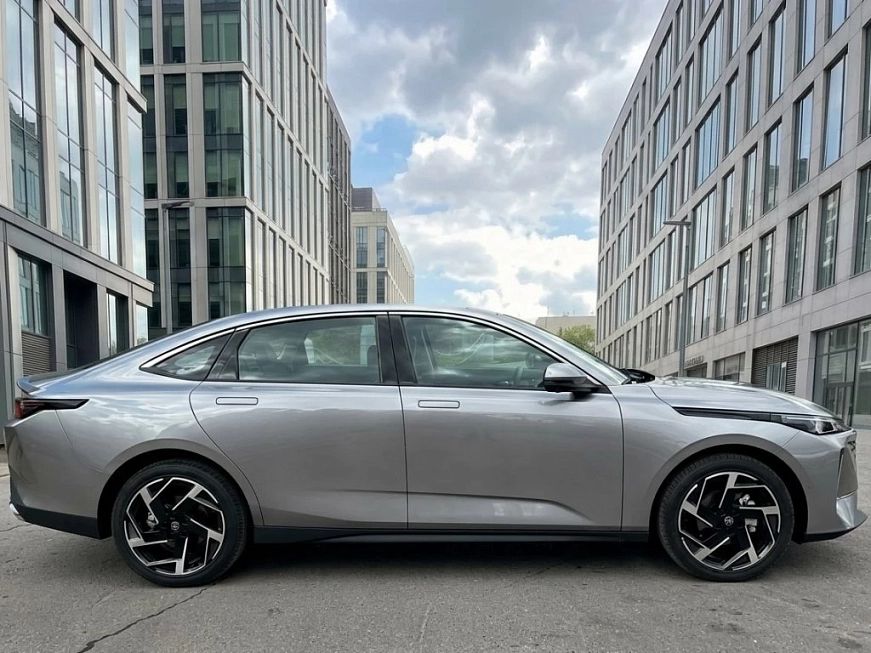 Аренда Changan Lamore в Москве — фото 3