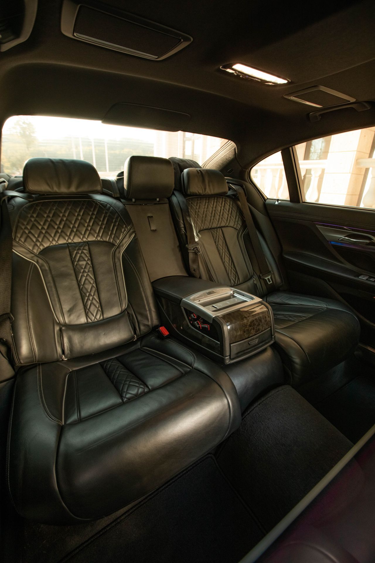Аренда BMW 740Li xDrive в Москве — фото 29