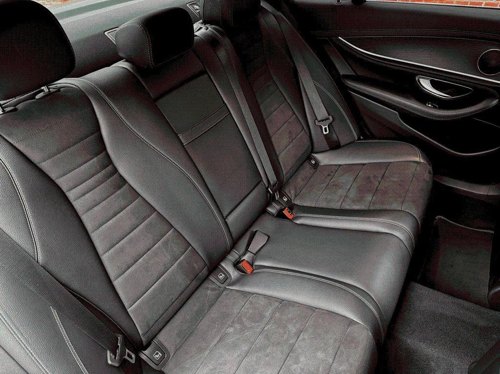 Аренда Mercedes-benz E300d в Москве — фото 5