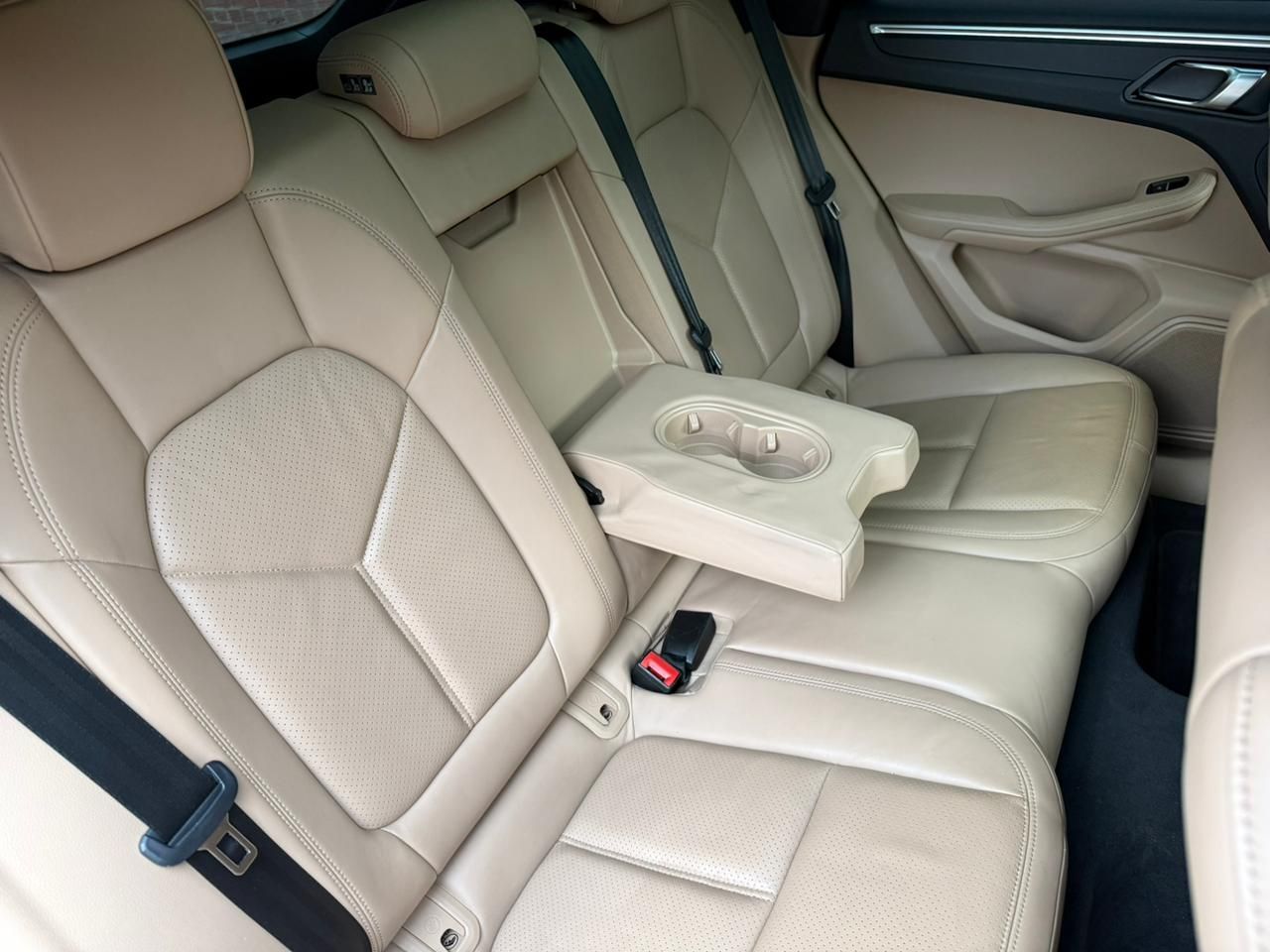Аренда Porsche Macan в Москве — фото 6