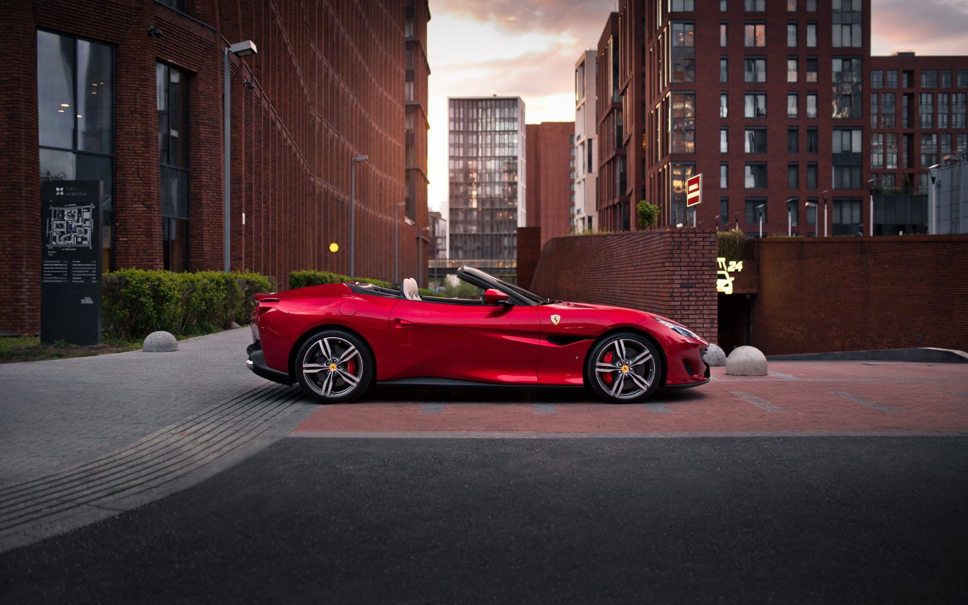 Аренда Ferrari Portofino в Москве — фото 13