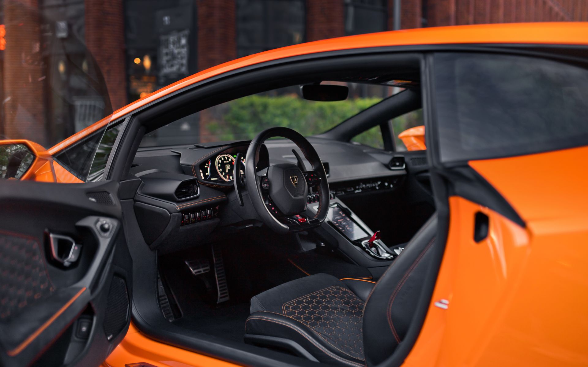 Аренда Lamborghini Huracan EVO в Москве — фото 13