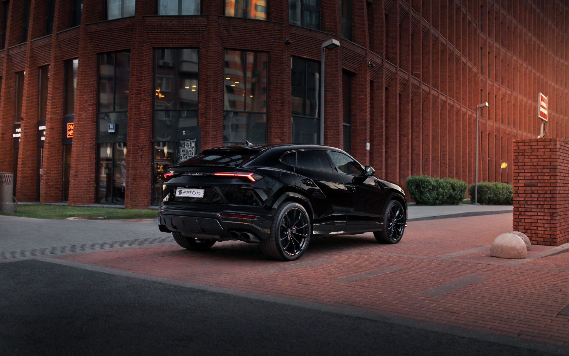 Аренда Lamborghini Urus в Москве — фото 6