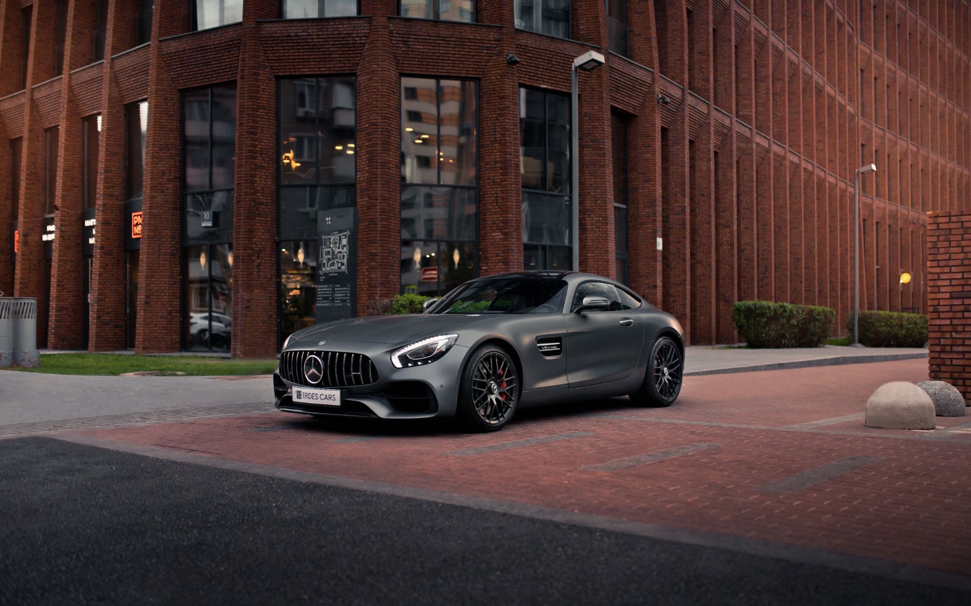 Аренда Mercedes-benz AMG GT S в Москве