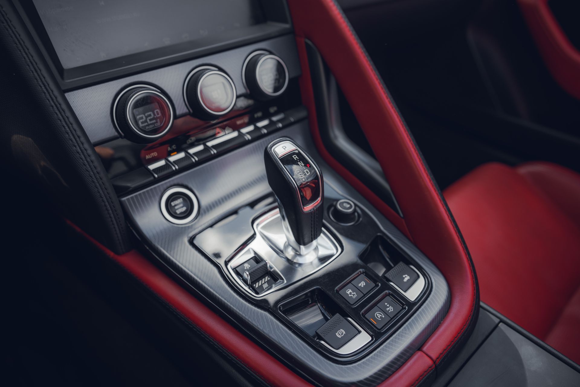 Аренда Jaguar F-Type в Москве — фото 11