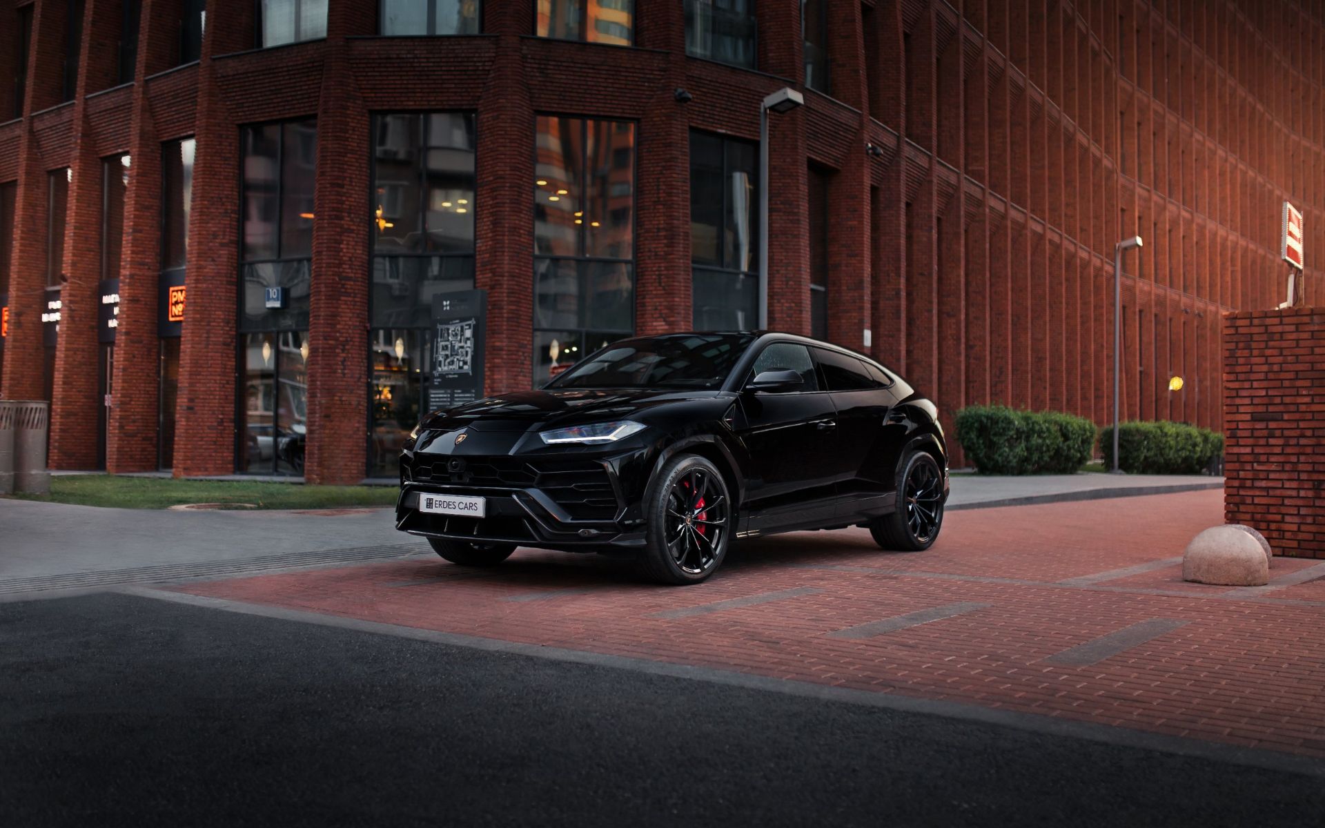 Аренда Lamborghini Urus в Москве