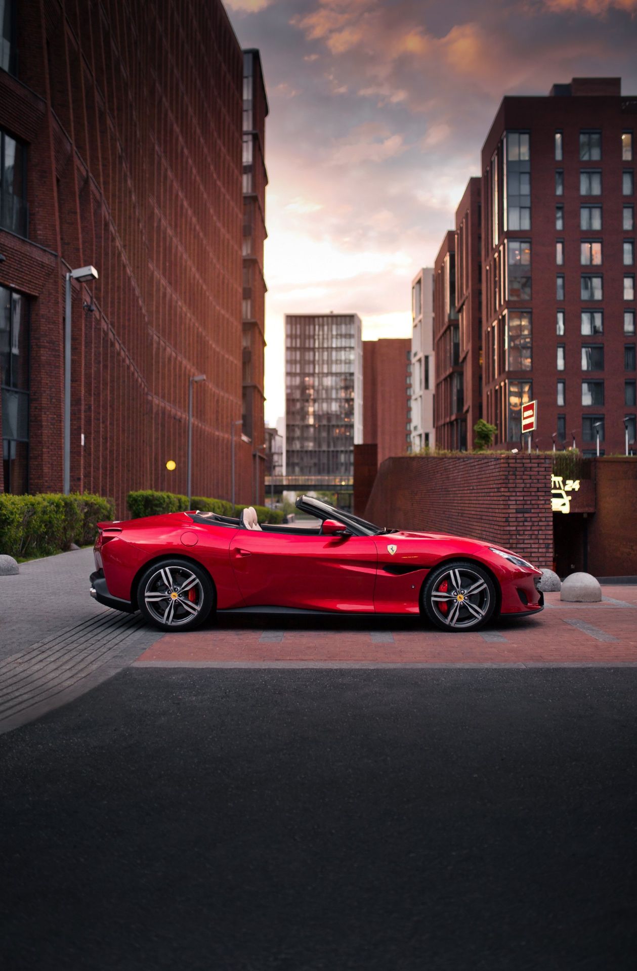 Аренда Ferrari Portofino в Москве — фото 12