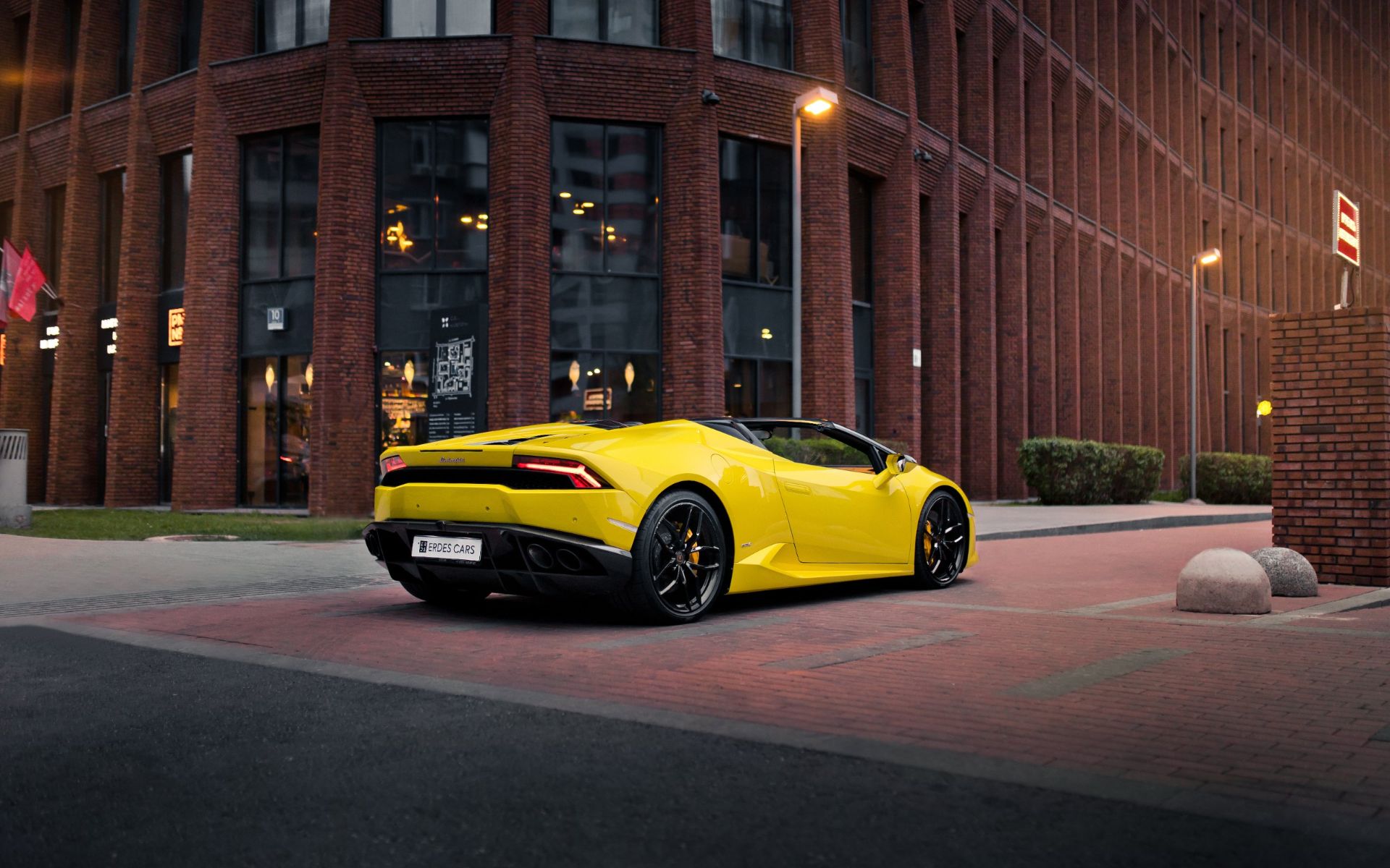 Аренда Lamborghini Huracan Spyder в Москве — фото 6