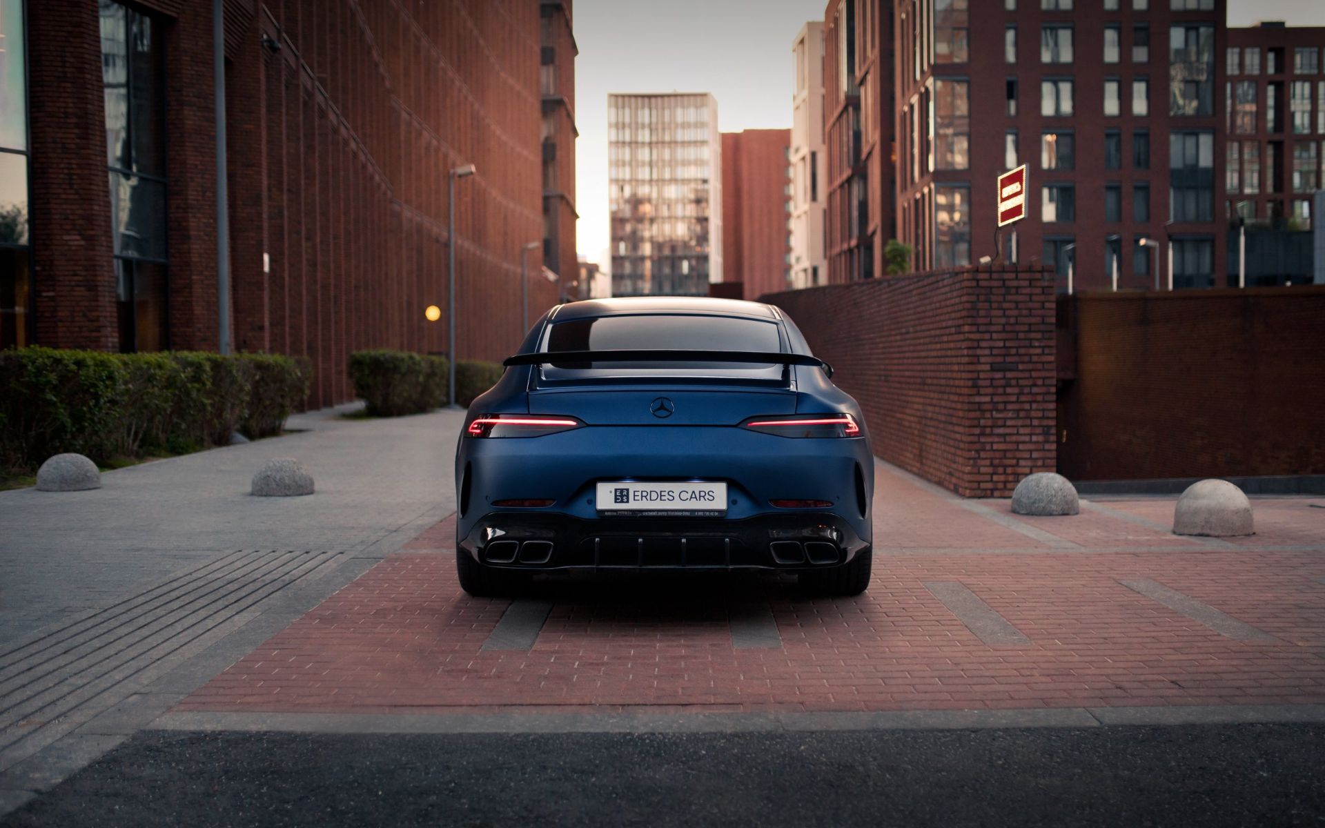 Аренда Mercedes-benz AMG GT 63S в Москве — фото 6