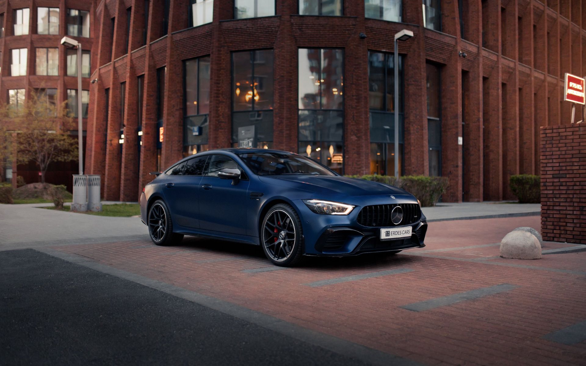 Аренда Mercedes-benz AMG GT 63S в Москве — фото 4