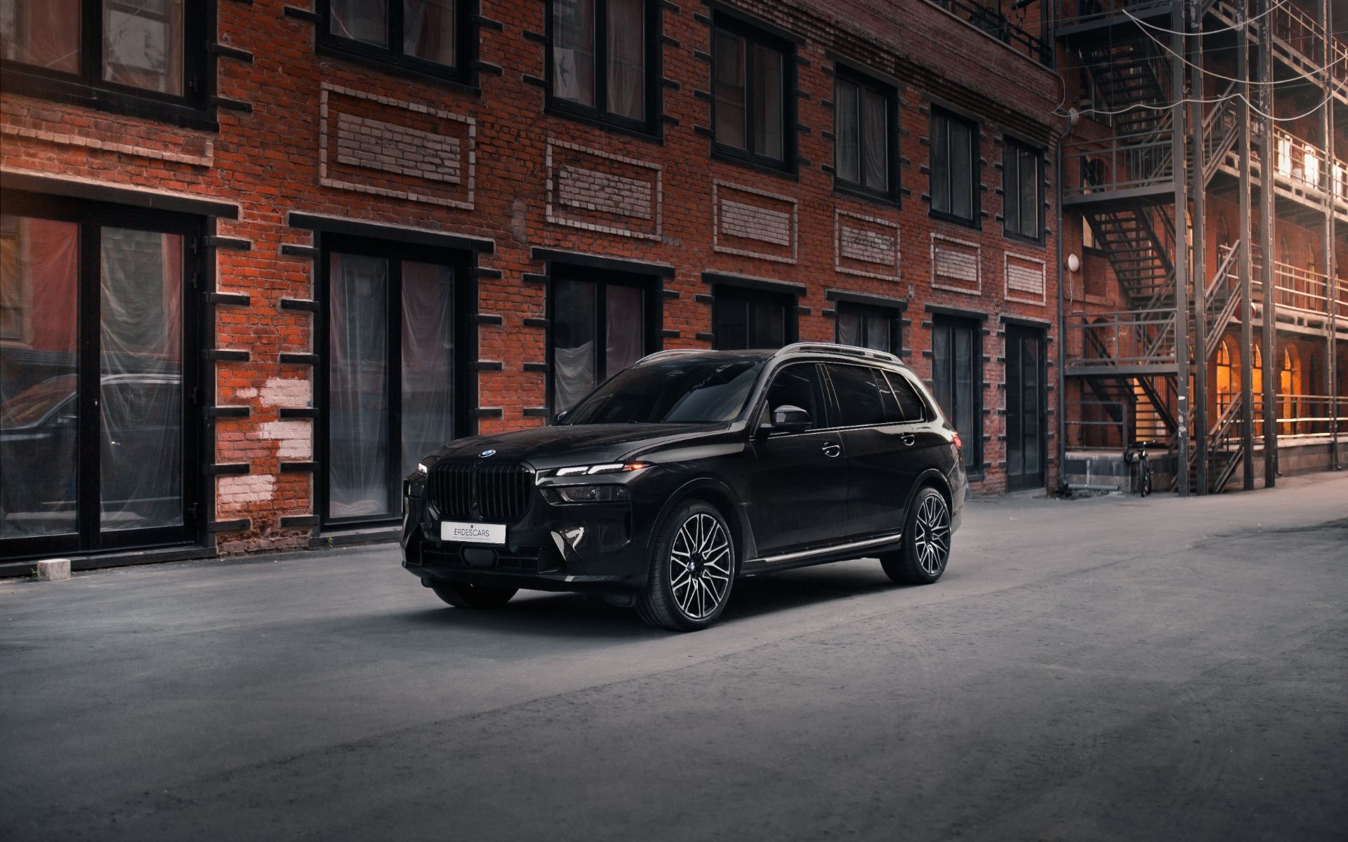 Аренда BMW X7 40i в Москве
