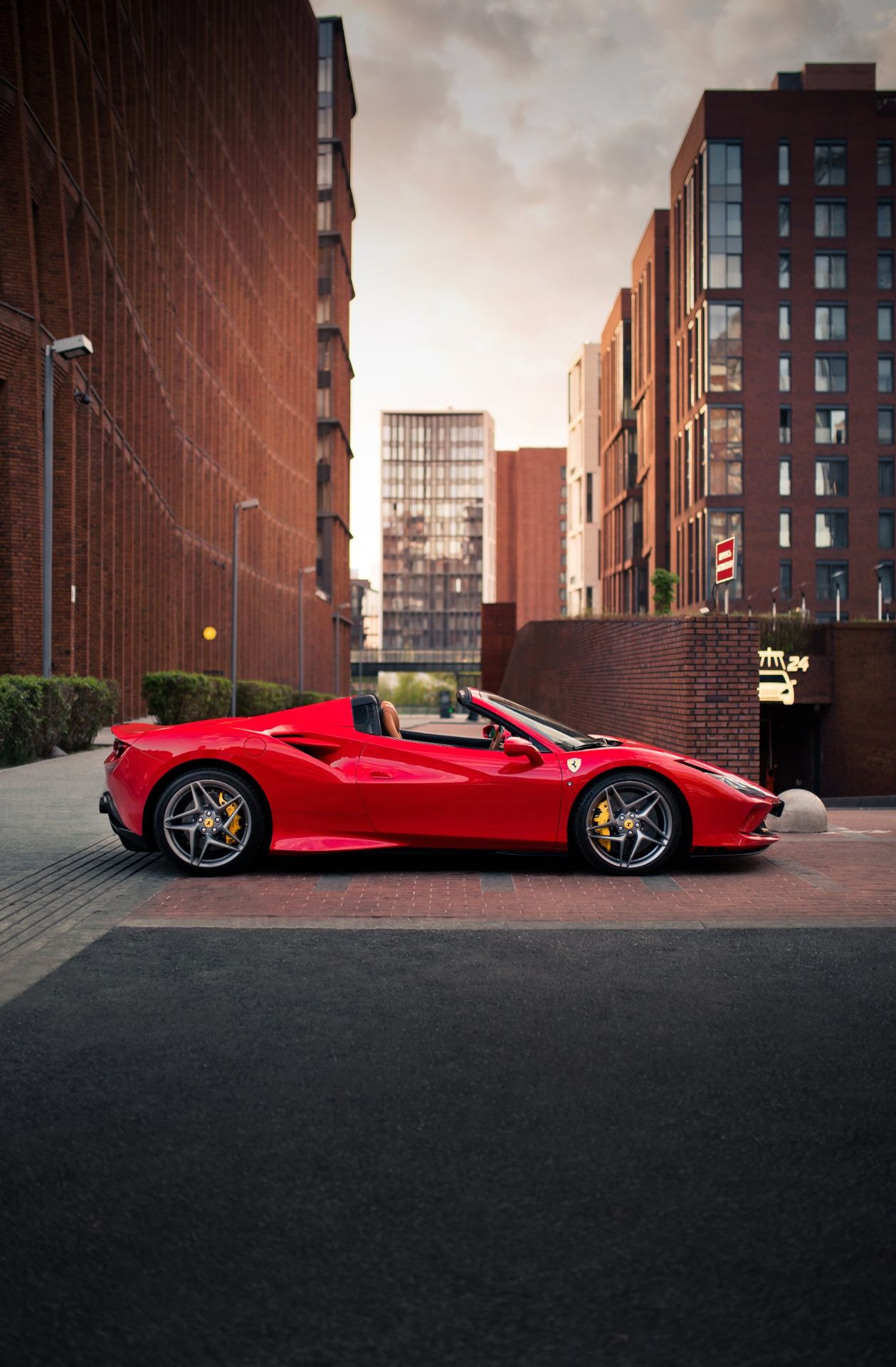 Аренда Ferrari F8 Spyder в Москве — фото 13