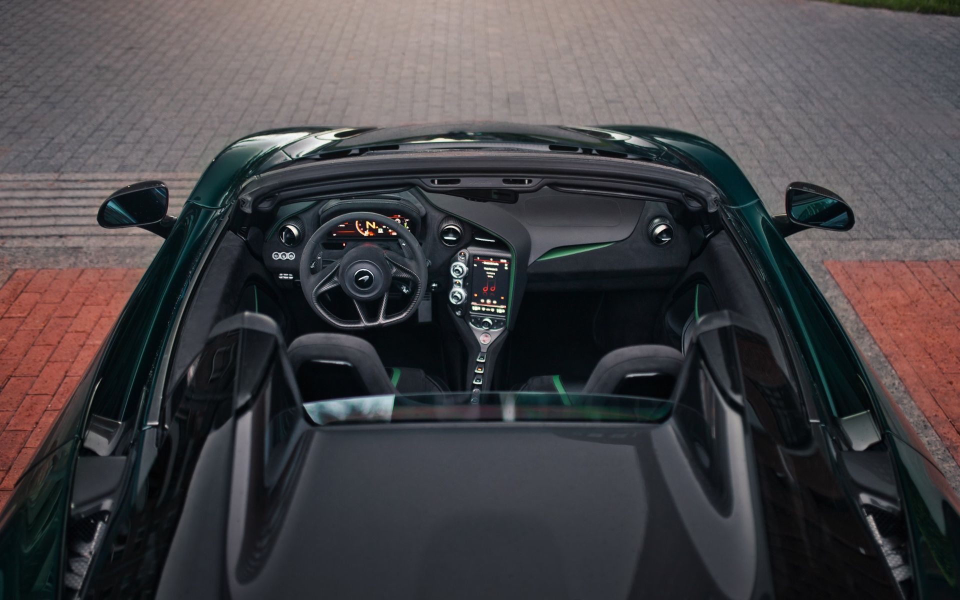 Аренда McLaren 720S в Москве — фото 17