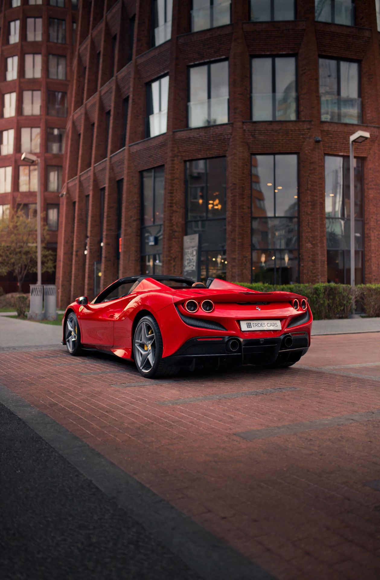 Аренда Ferrari F8 Spyder в Москве — фото 16
