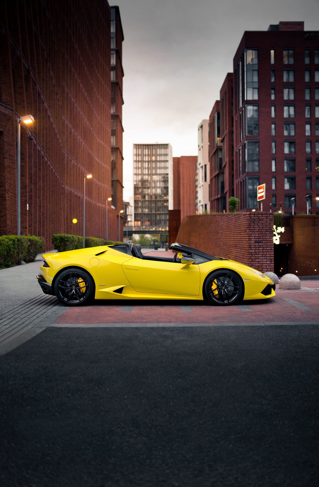 Аренда Lamborghini Huracan Spyder в Москве — фото 11