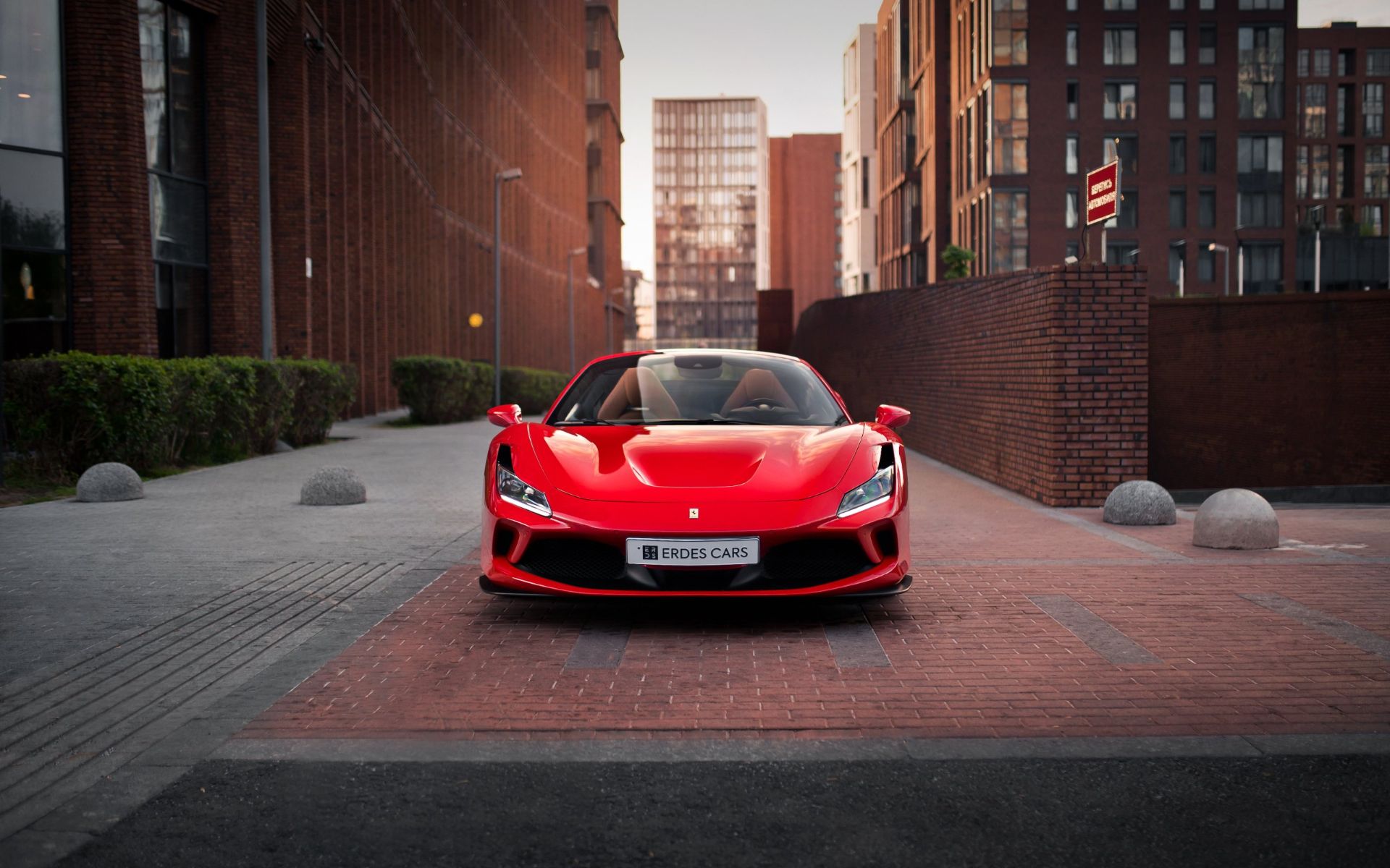 Аренда Ferrari F8 Spyder в Москве — фото 3