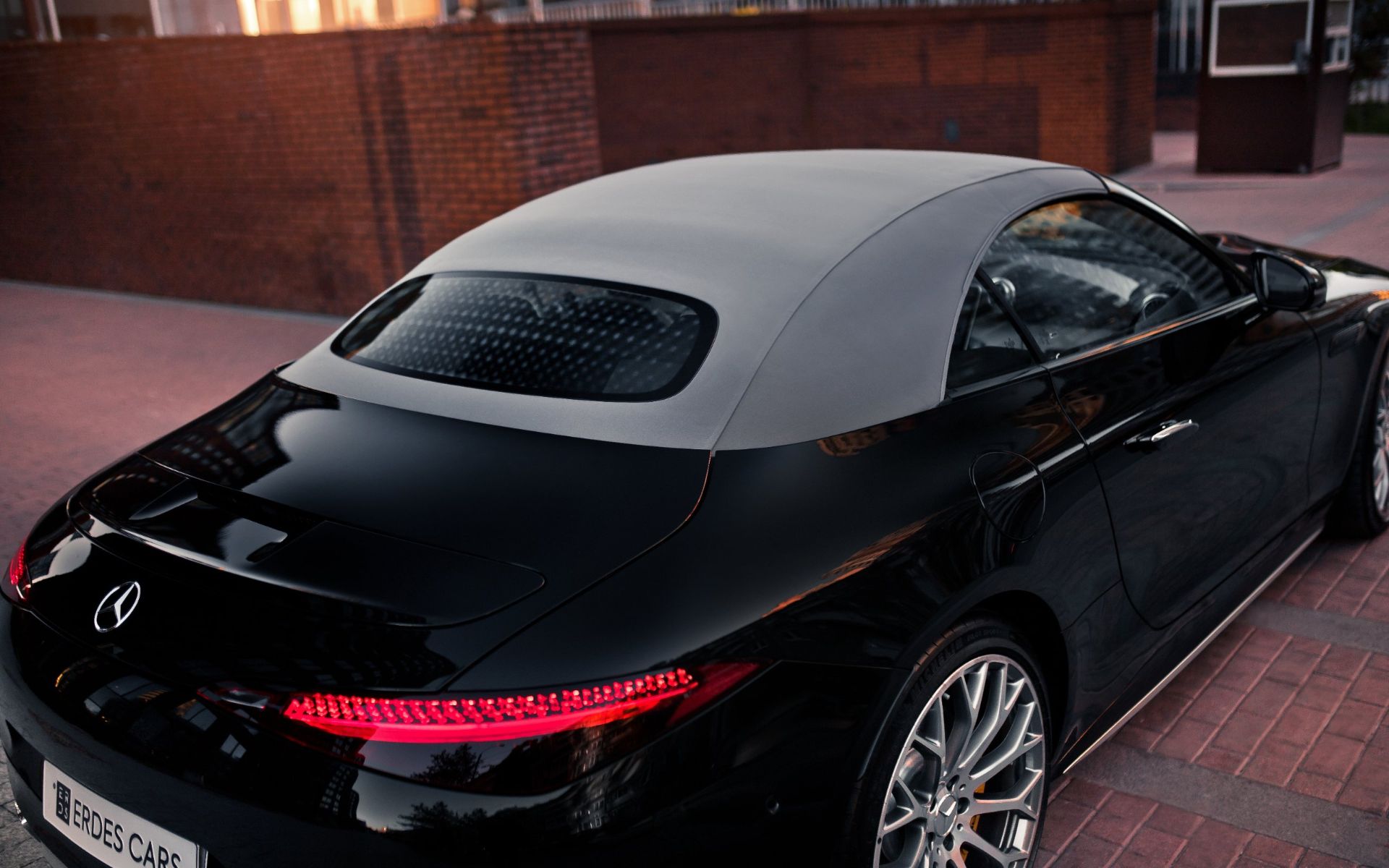 Аренда Mercedes-benz SL 63 AMG в Москве — фото 15