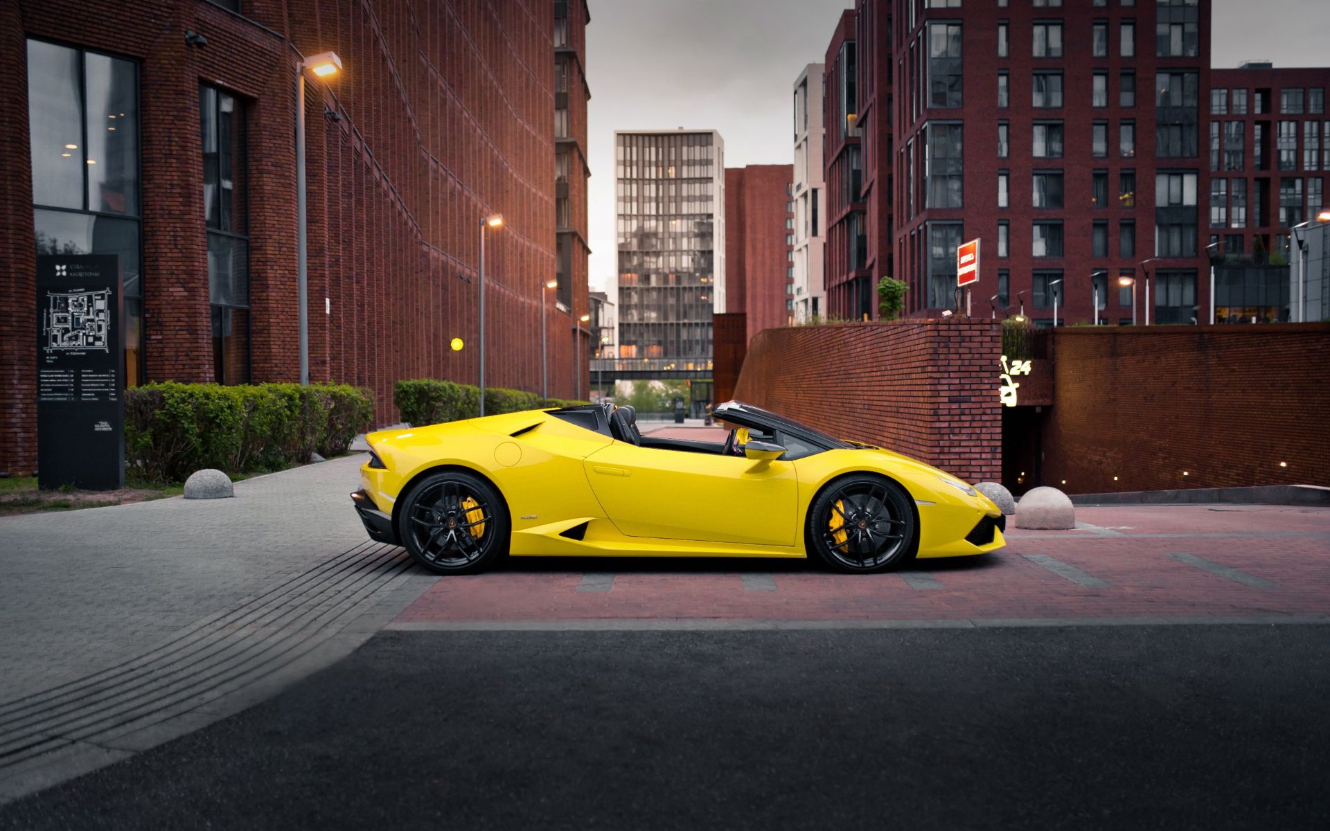 Аренда Lamborghini Huracan Spyder в Москве — фото 10