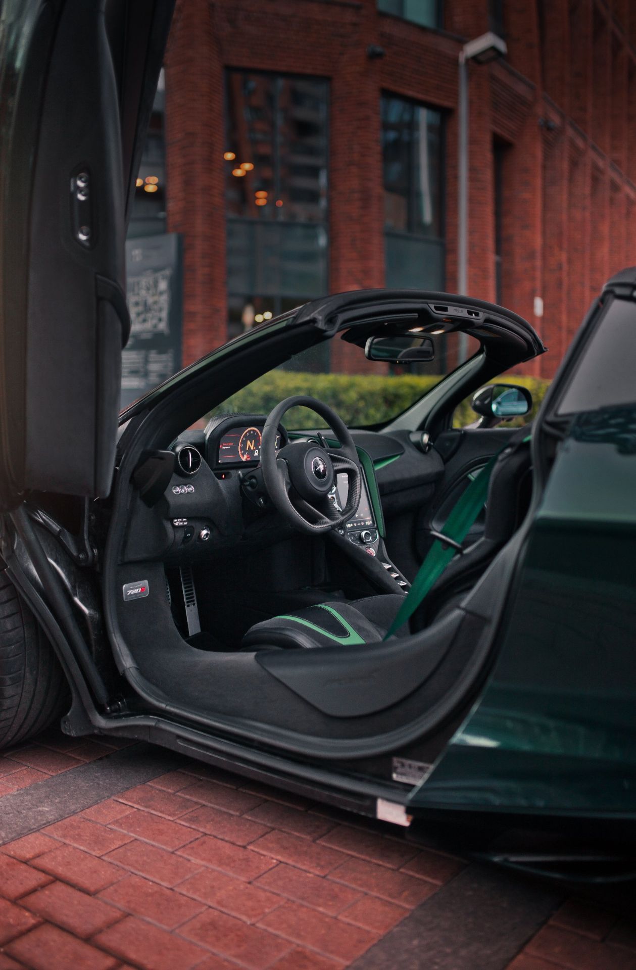 Аренда McLaren 720S в Москве — фото 16